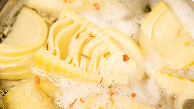 Rice bran is essential to pre-treat bamboo shoots.